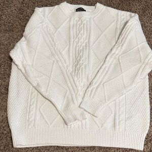 Kittenish Ivory Knit Pullover